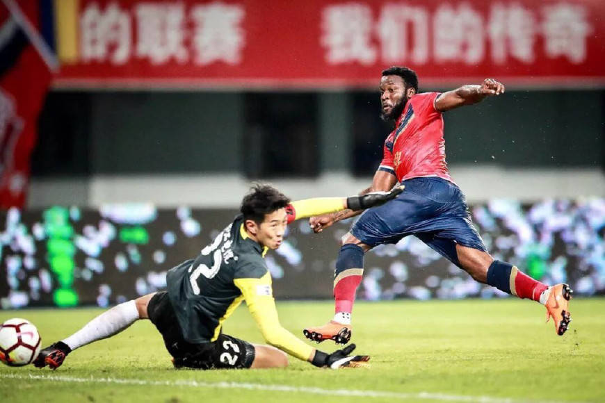 雷火电竞网址-关于深圳佳兆业主场致敬，积分榜上升至第八的信息