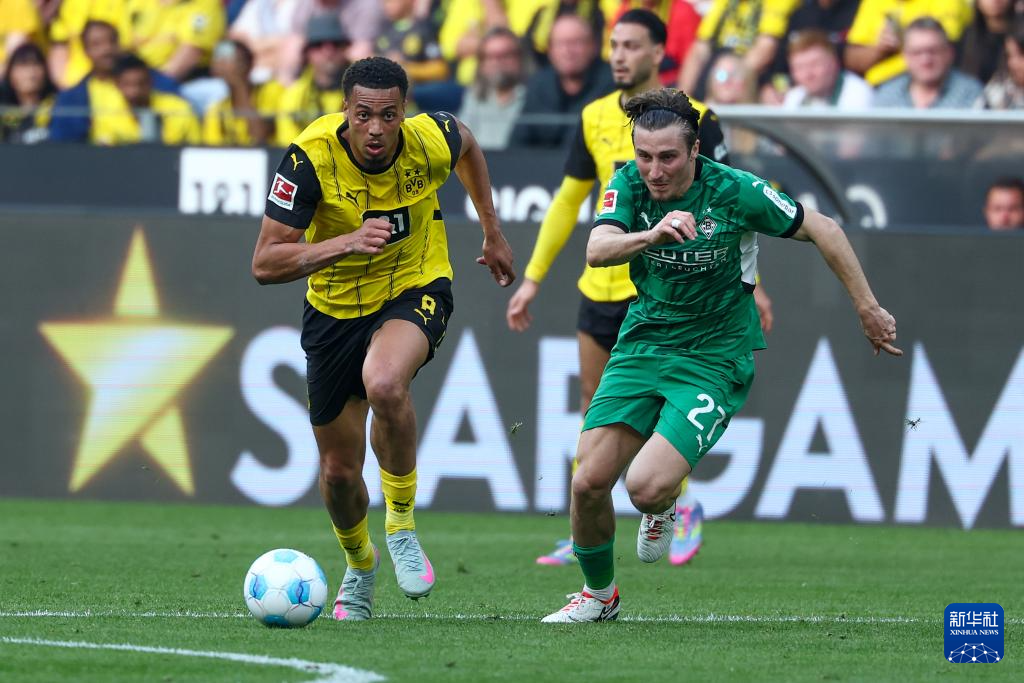 雷火电竞亚洲先驱-梦幻进球！皇马客场-战胜门兴格拉德巴赫的简单介绍