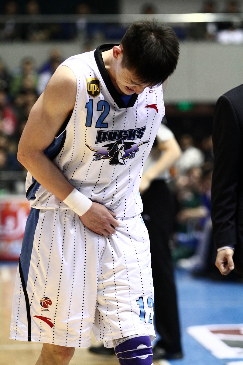 雷火电竞充值-凯尔特人轻取福建队，王哲林状态火热的简单介绍