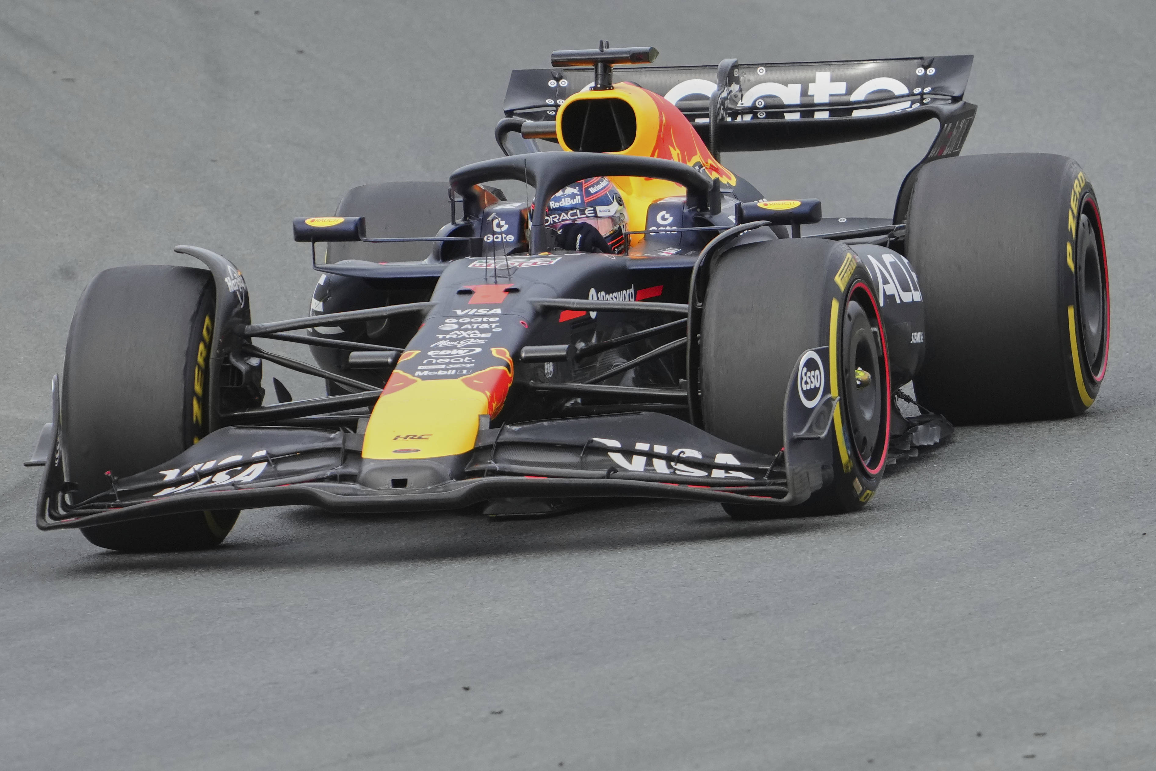 红牛二队力克红牛车队，皮亚斯特里扛起全队