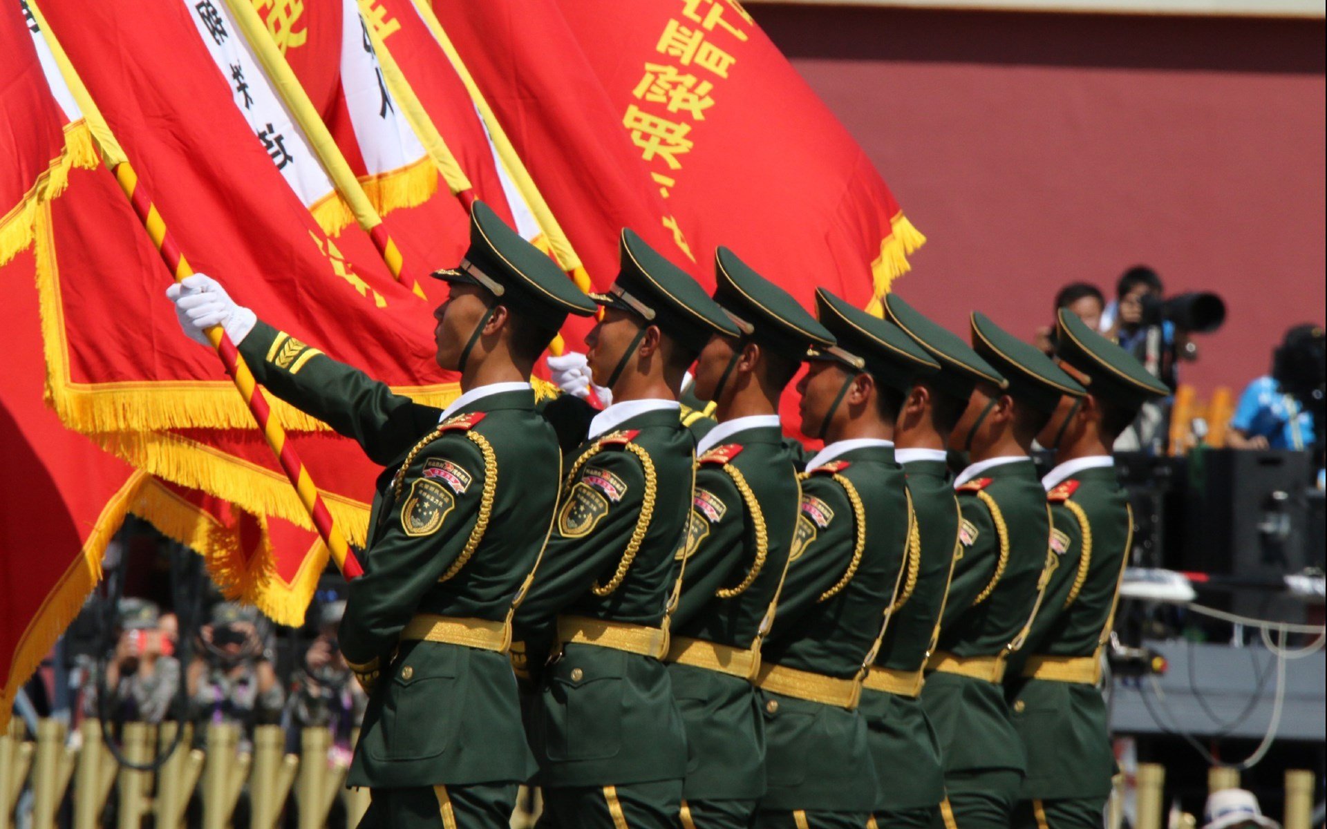 雷火电竞简介-欧文冠军基因闪耀上海滩，当步行者遇上上海，一堂大师课