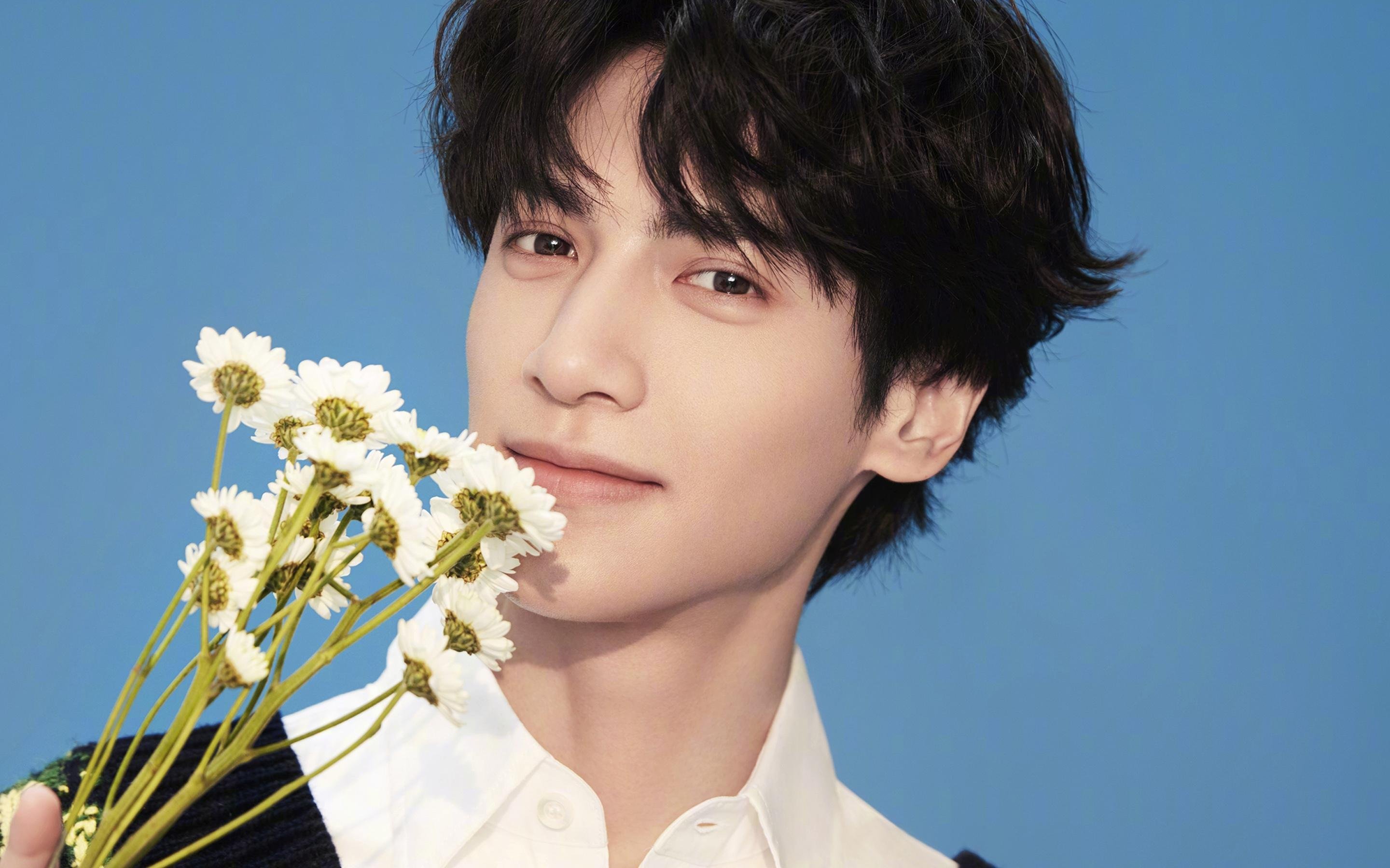 雷火电竞网址-宿命与主宰，当尼克斯强行终结鹈鹕，保罗在西决生死战中接管比赛