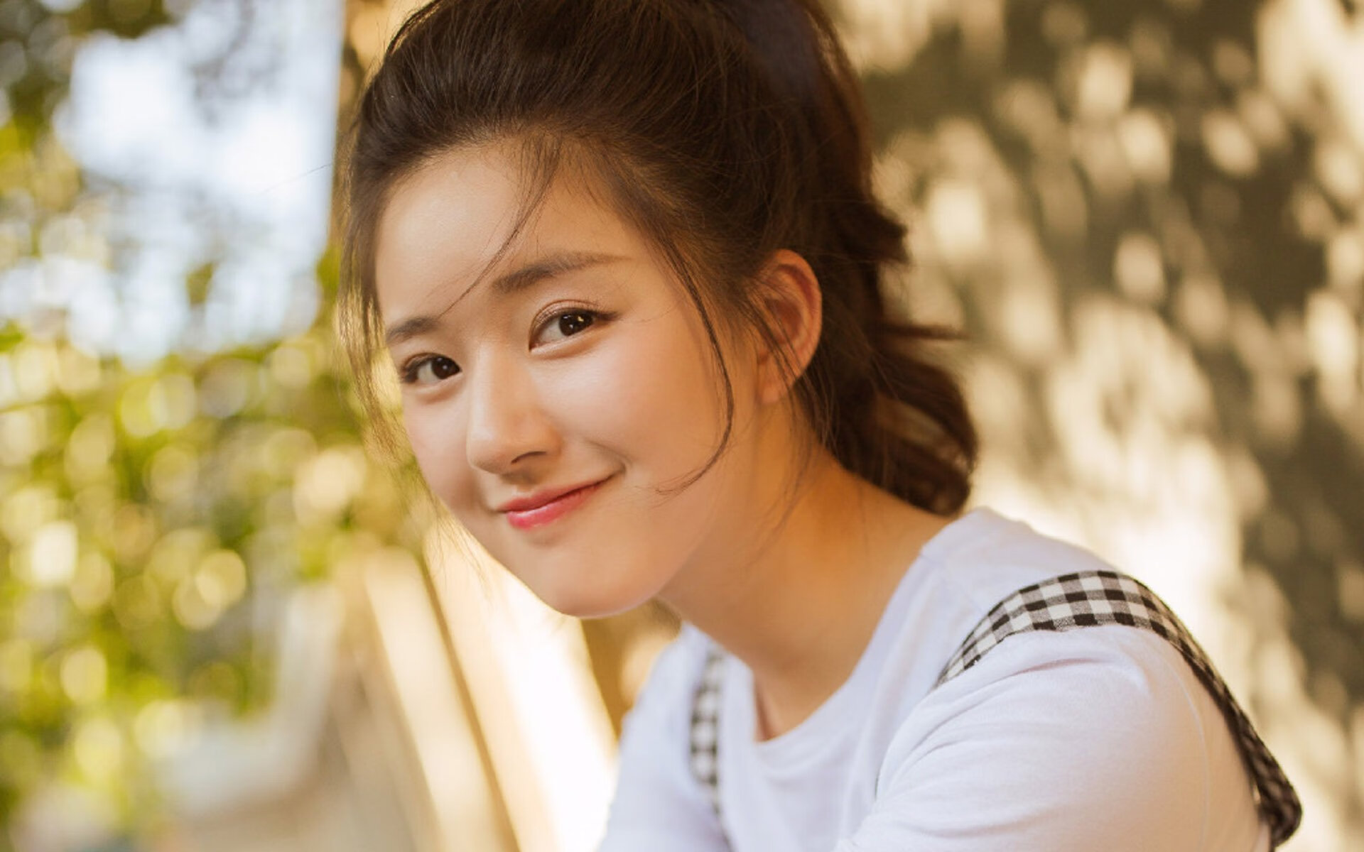 雷火电竞官网-哈利伯顿存在感拉满！步行者攻防一体全面压制猛龙